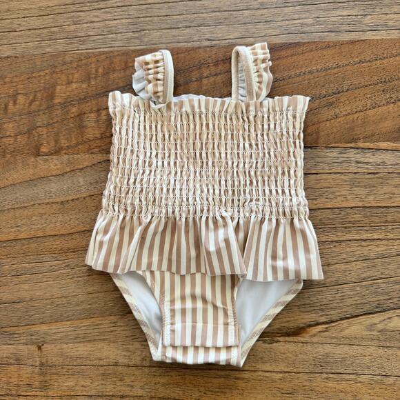 Quincy Mae Other - Quincy Mae Smocked One-Piece Swimsuit - Size 3-6m